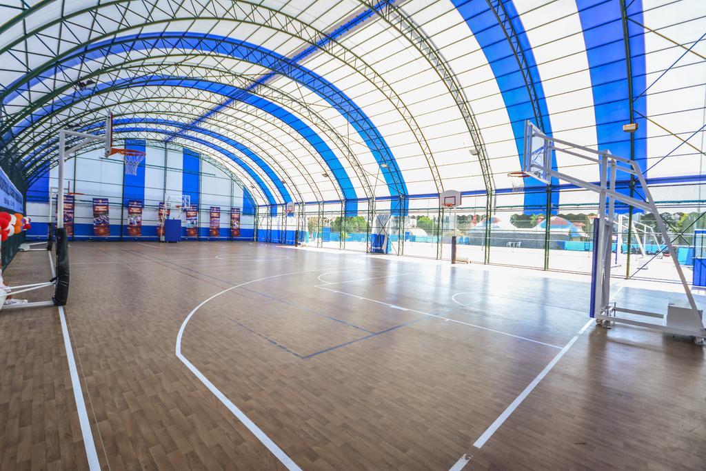 Club Blue White All Inclusive Тургутрейс Екстериор снимка